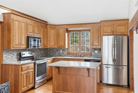 19 Nemasket Road Falmouth MA 02540