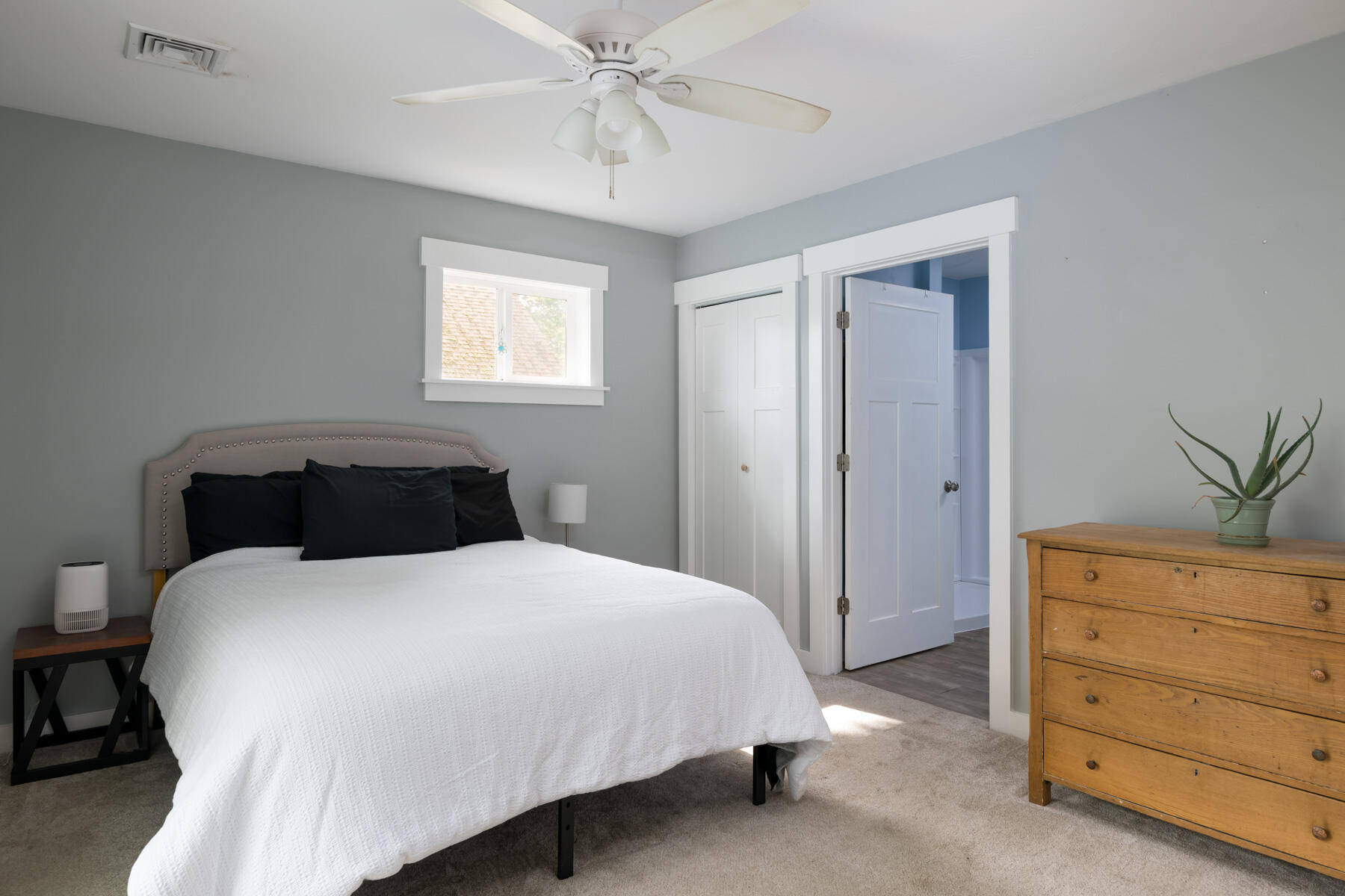 18 Elmwood Street Wareham MA 02571