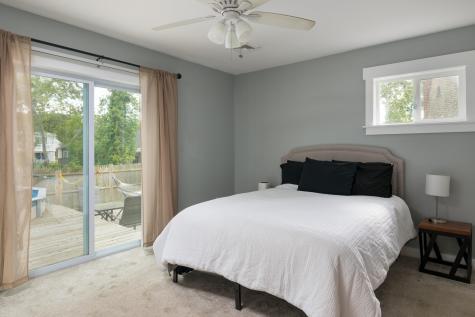 18 Elmwood Street Wareham MA 02571