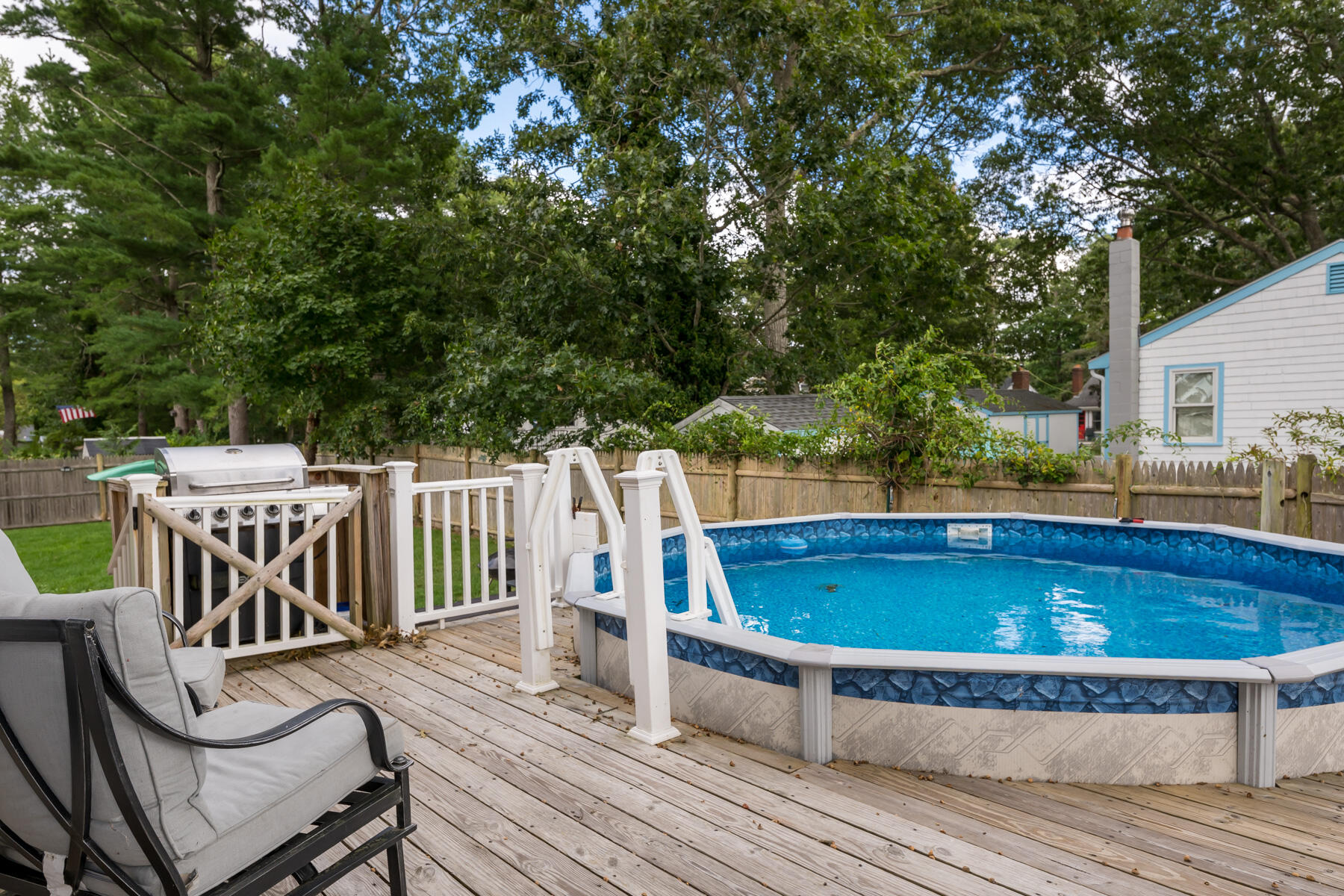 18 Elmwood Street Wareham MA 02571