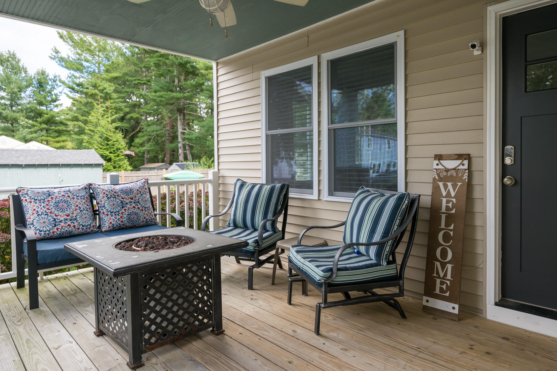 18 Elmwood Street Wareham MA 02571