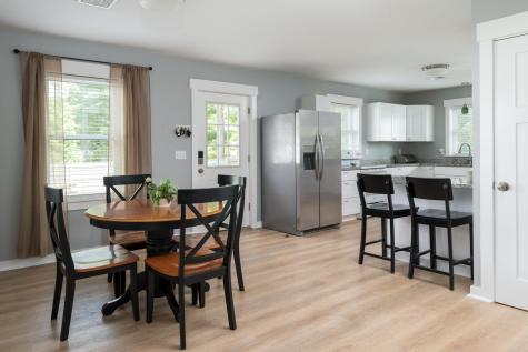 18 Elmwood Street Wareham MA 02571