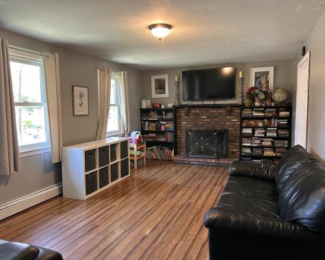 21 Dinahs Way Wareham MA 02571