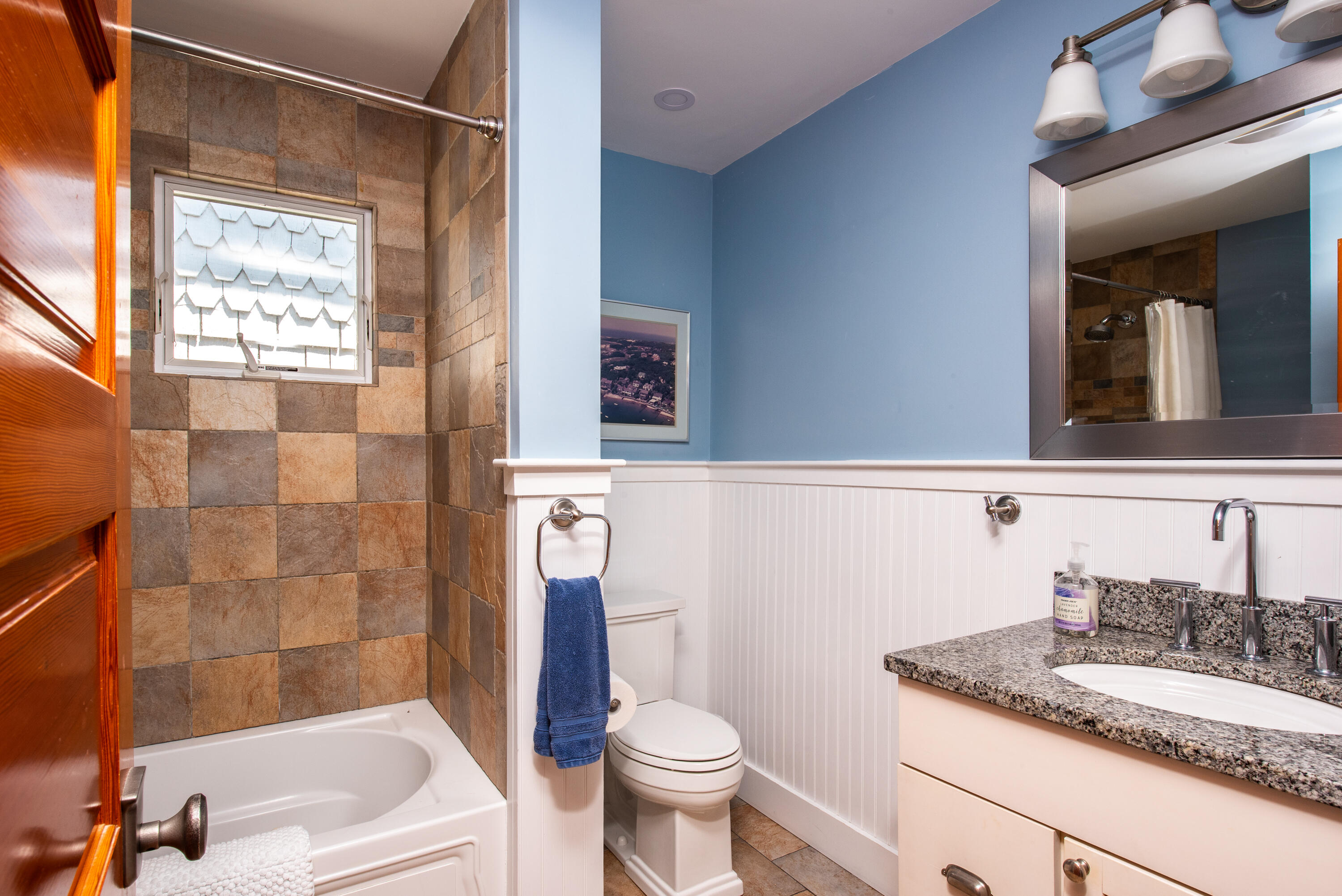 134 Commercial Street Provincetown MA 02657