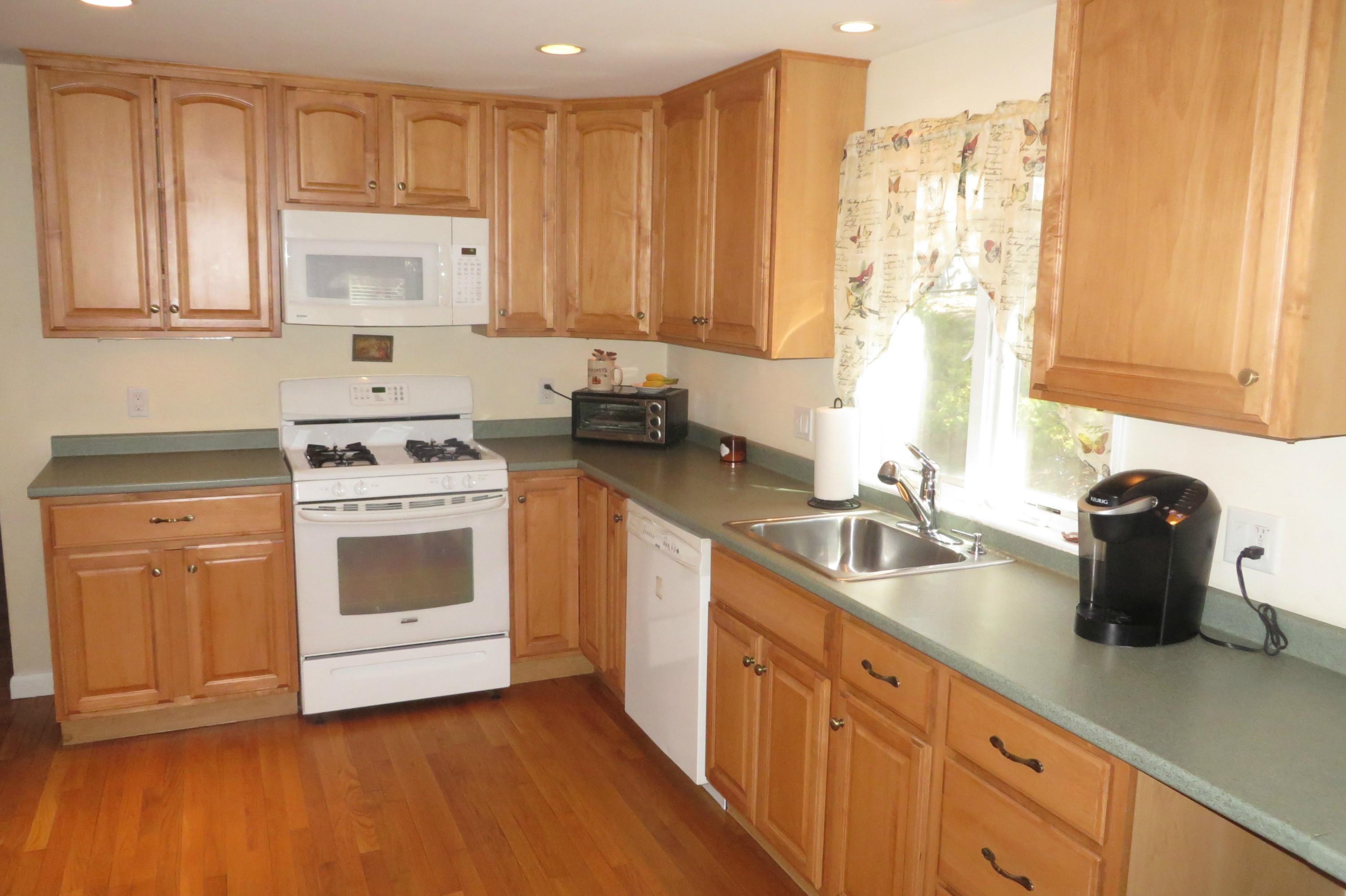 100 Five Corners Road Centerville MA 02632