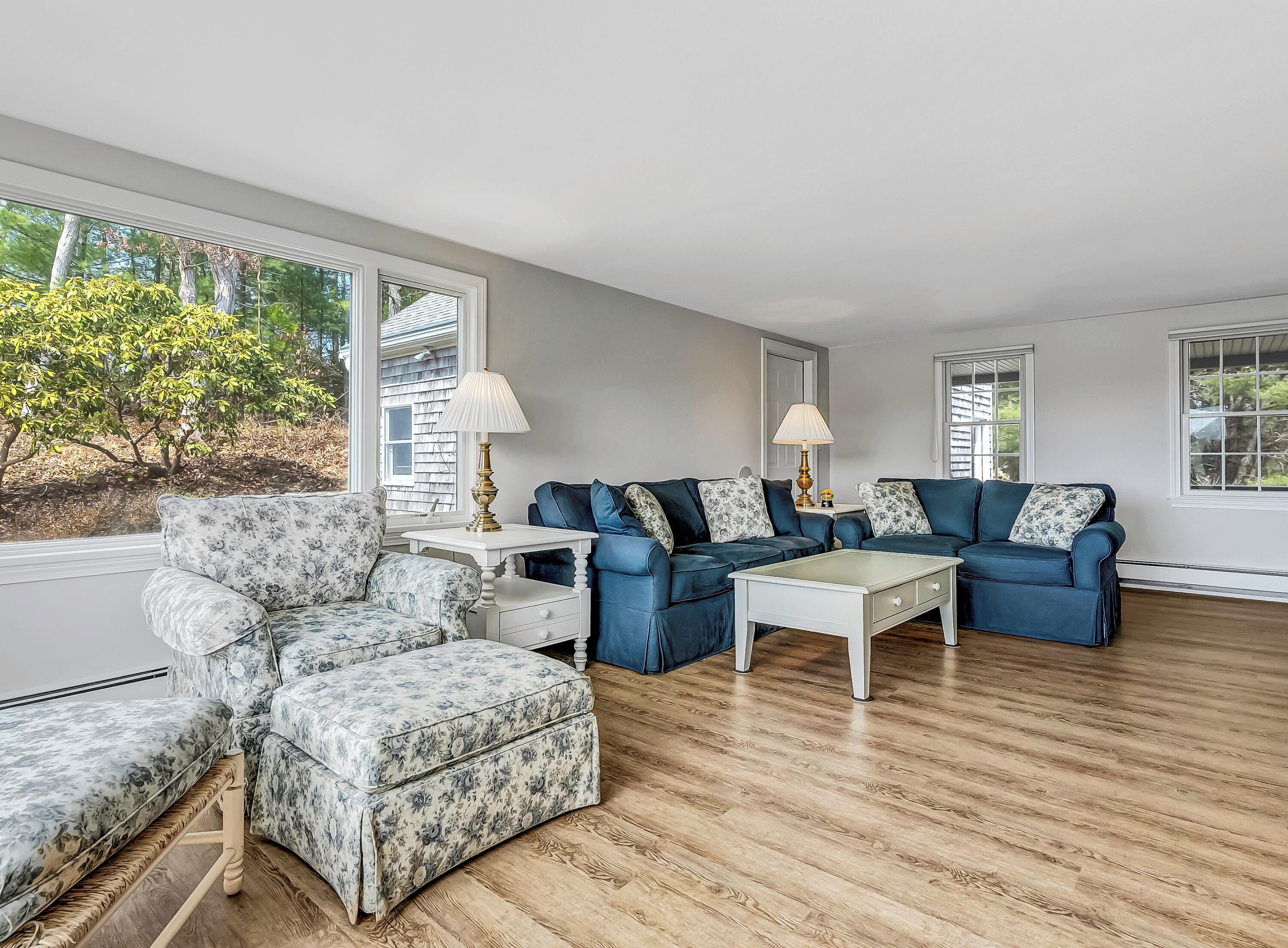 31 Baxendale Road Bourne MA 02534