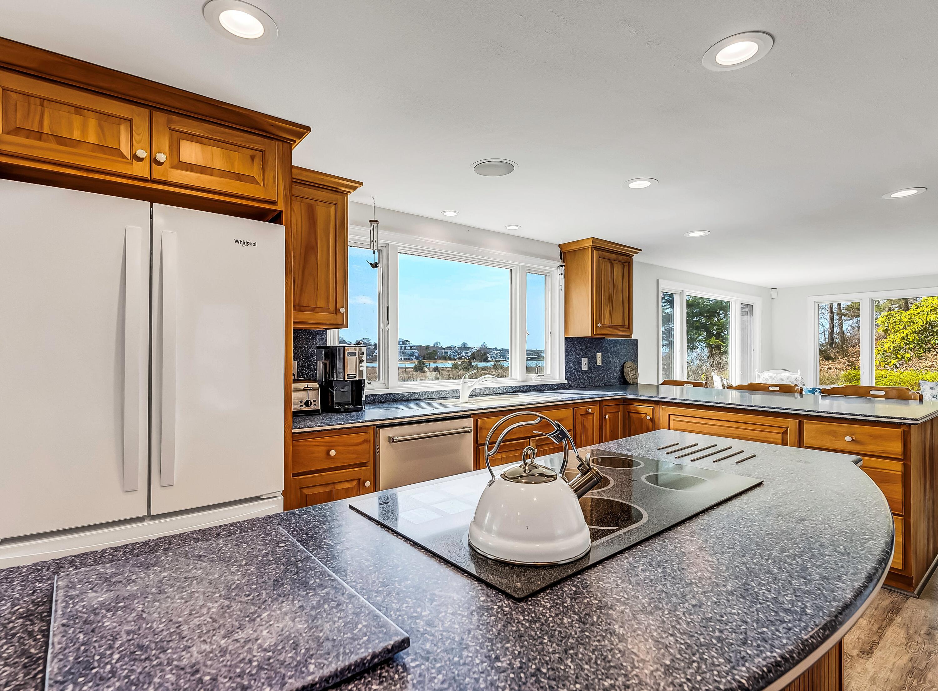 31 Baxendale Road Bourne MA 02534