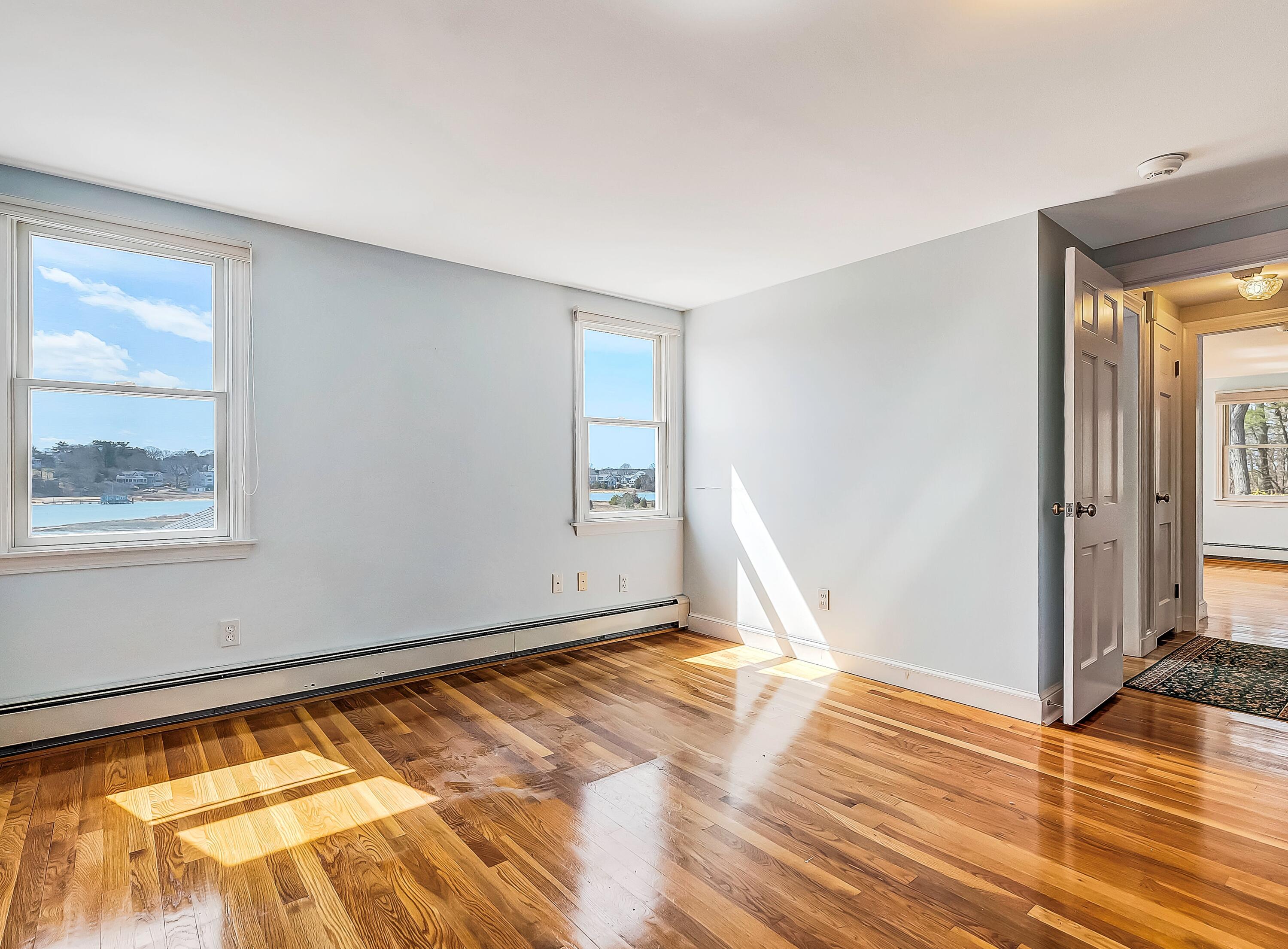 31 Baxendale Road Bourne MA 02534