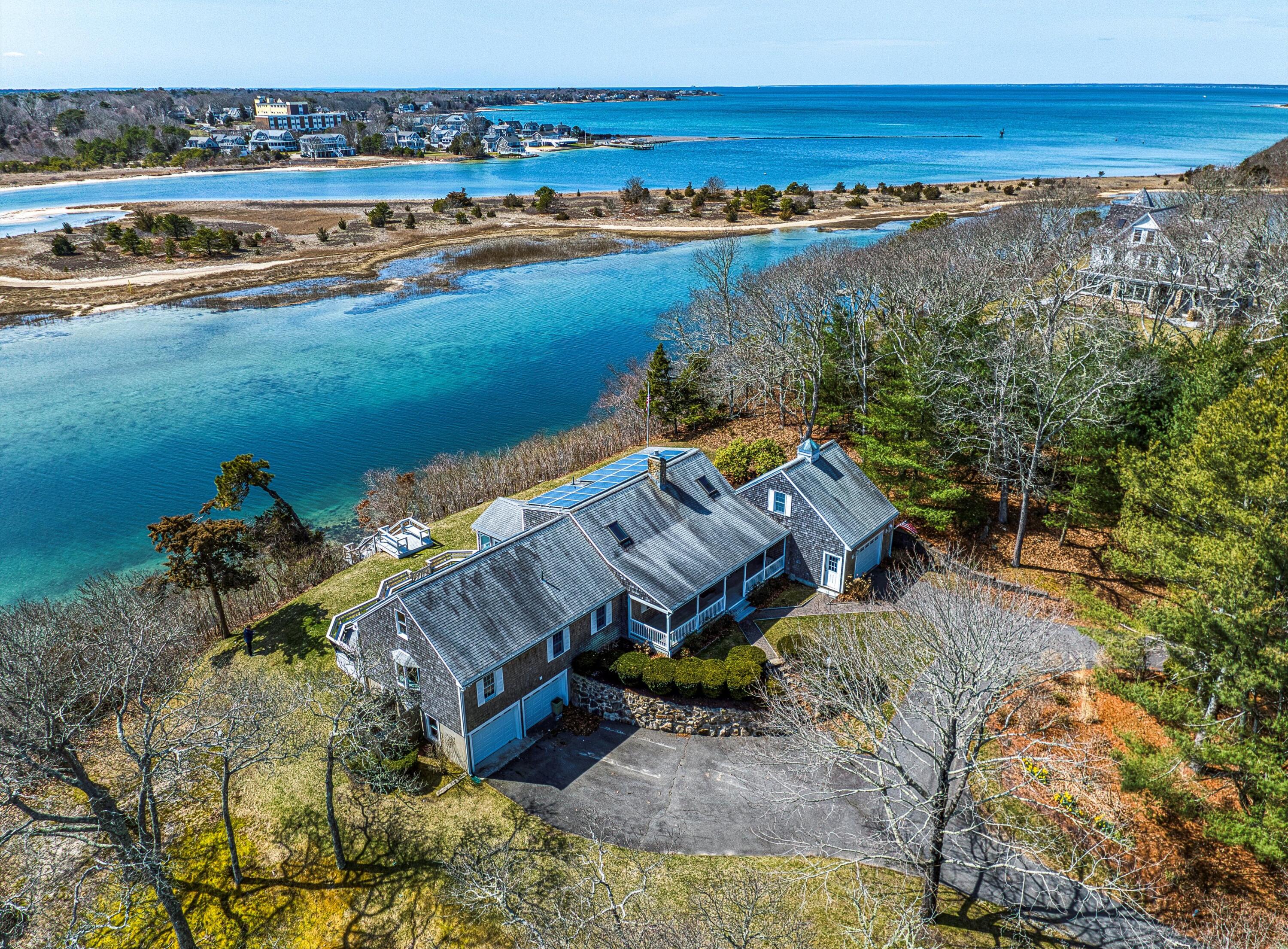 31 Baxendale Road Bourne MA 02534