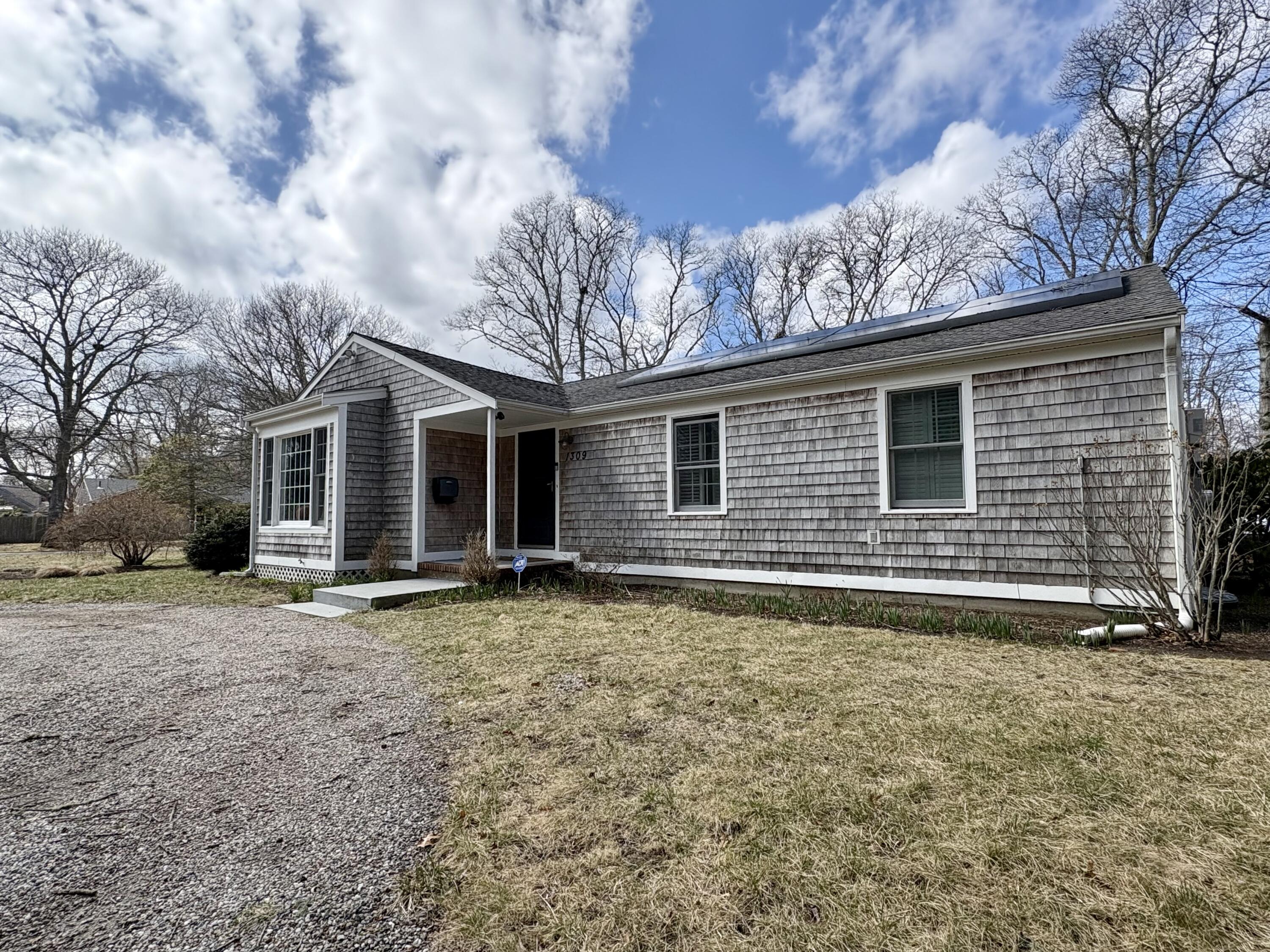 1309 Shootflying Hill Road Barnstable MA 02632