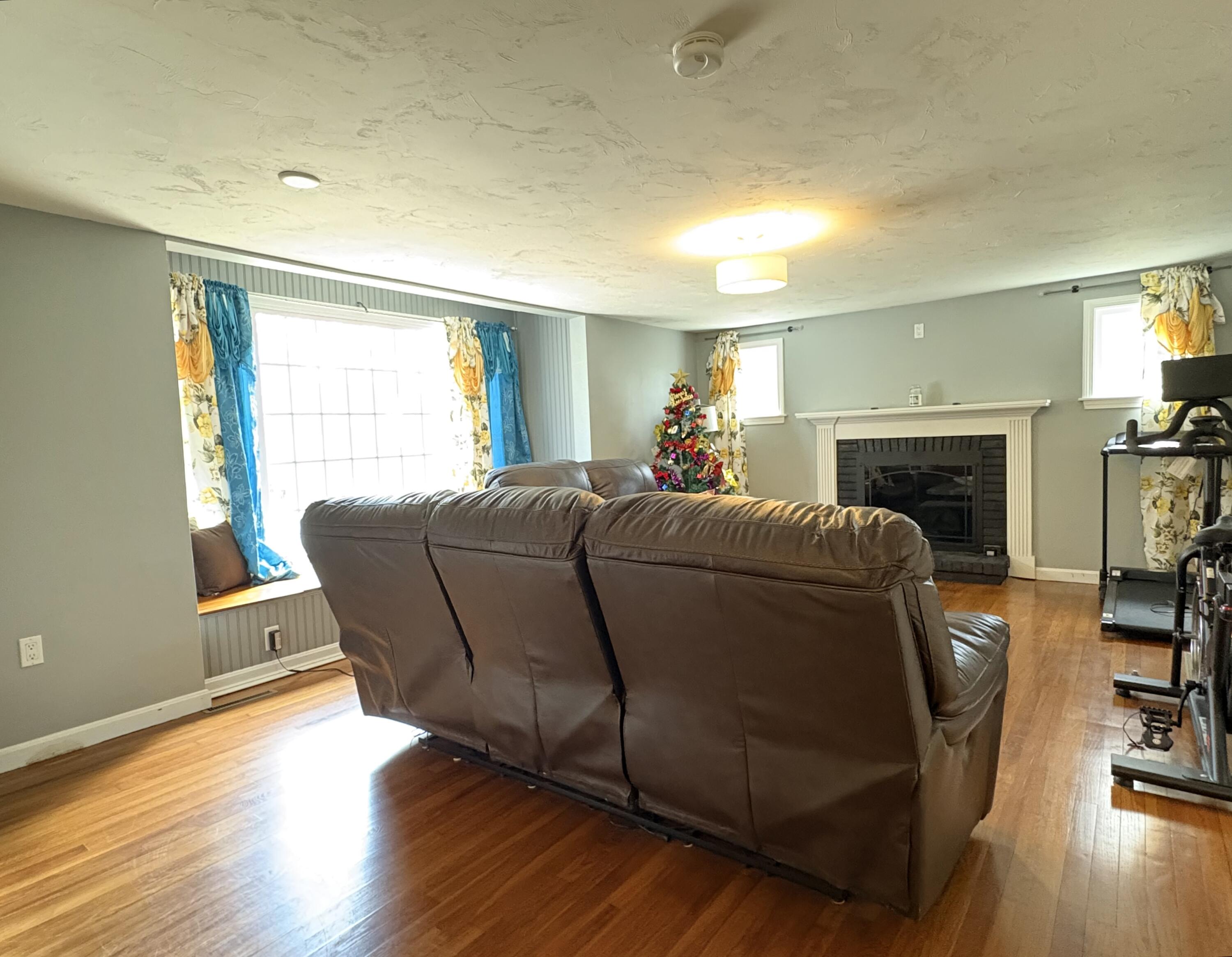 1309 Shootflying Hill Road Barnstable MA 02632
