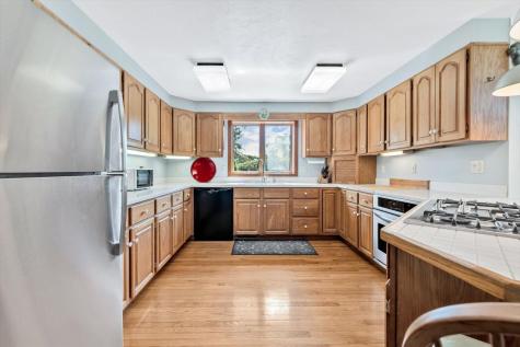 89 Belvidere Road Falmouth MA 02540