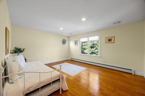 783 Santuit-newtown Road Barnstable MA 02648