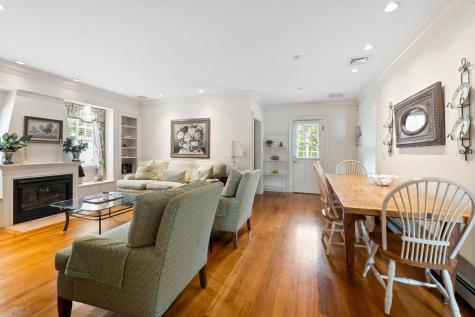 182 Shore Street Falmouth MA 02540