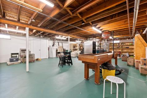 182 Shore Street Falmouth MA 02540