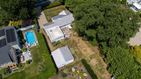 182 Shore Street Falmouth MA 02540