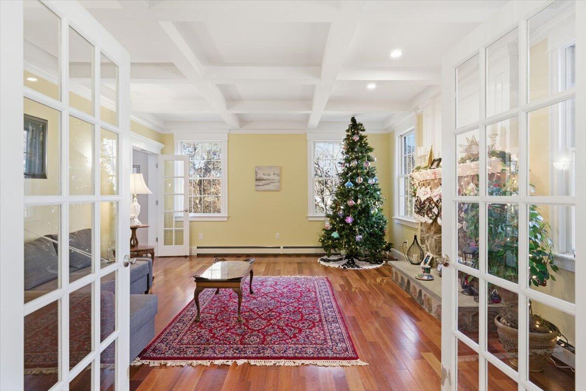 6 Louis Avenue Bourne MA 02561