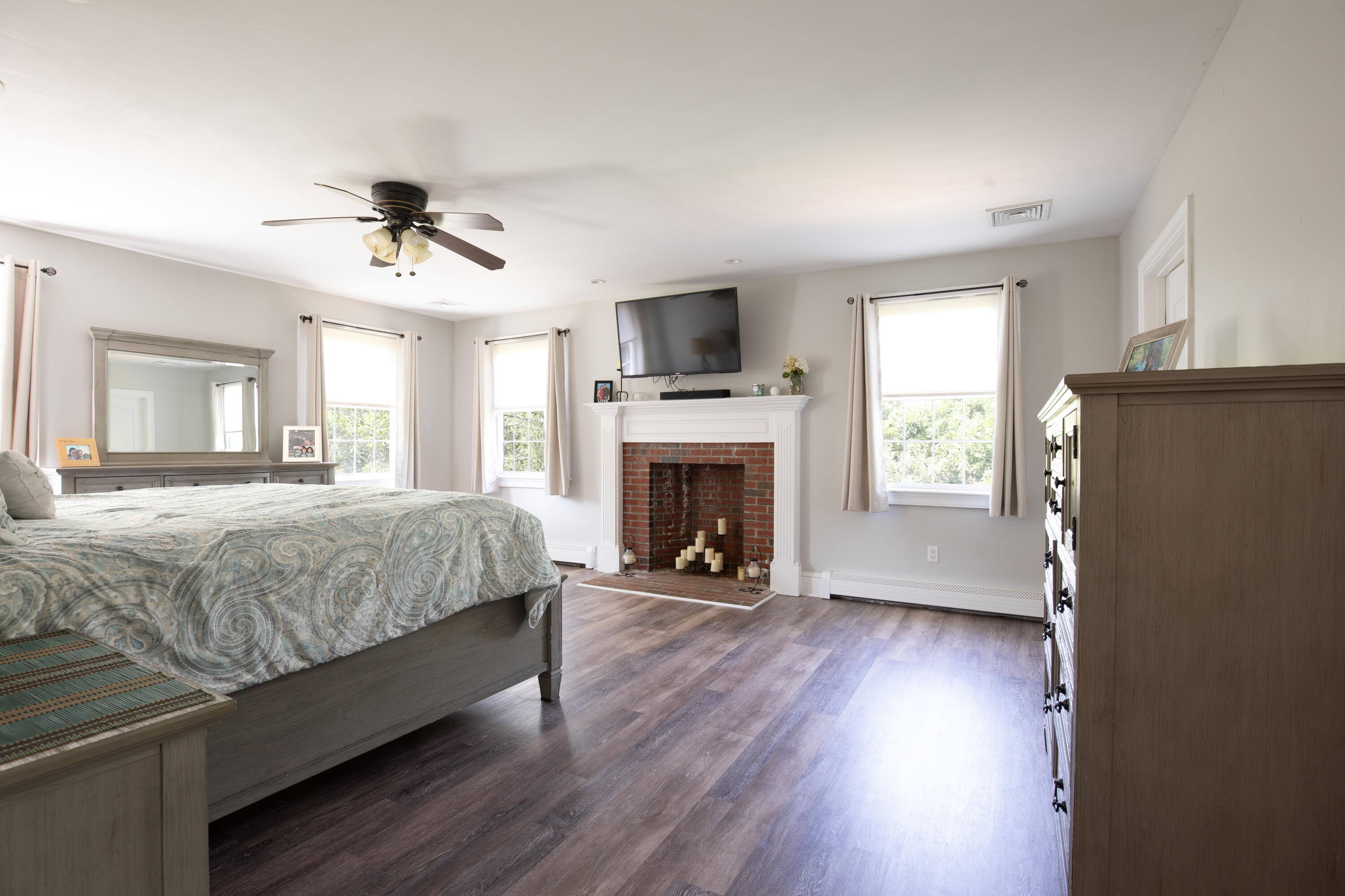 6 Louis Avenue Bourne MA 02561