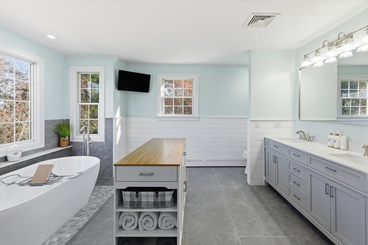 6 Louis Avenue Bourne MA 02561