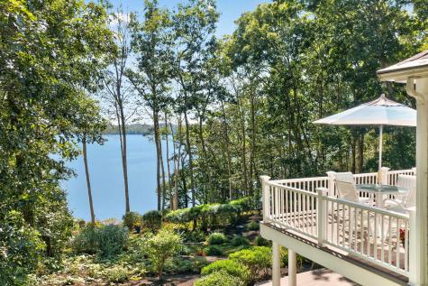 86 Pimlico Pond Road Mashpee MA 02649