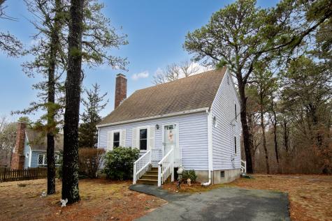 10 Daisy Lane South Yarmouth MA 02664