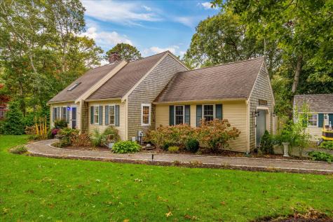 13 Covey Drive Yarmouth MA 02675