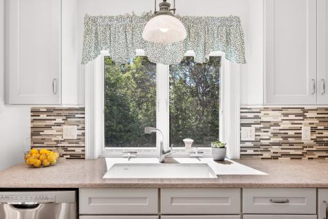 11 Island Creek Lane Dennis MA 02641