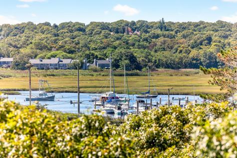 11 Island Creek Lane Dennis MA 02641