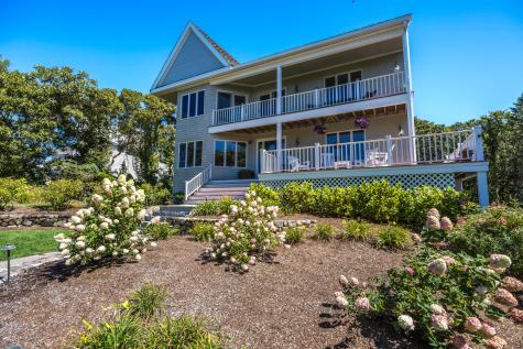 11 Island Creek Lane Dennis MA 02641
