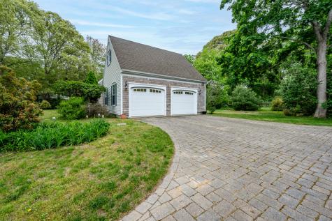 19 Elmcroft Way Yarmouth Port MA 02675