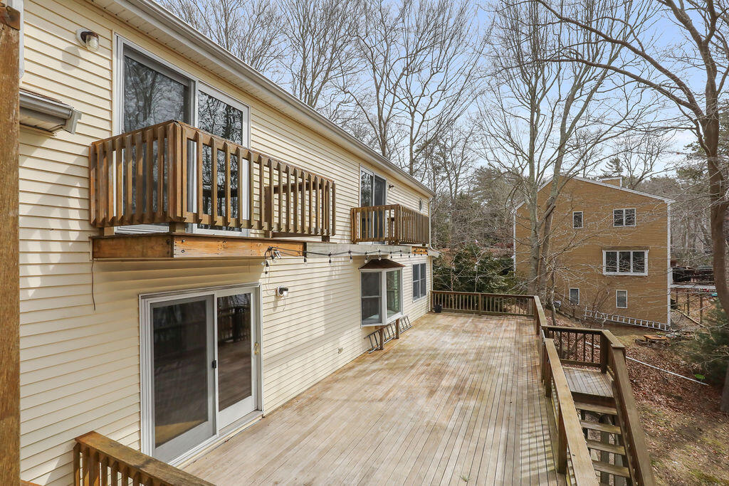 75 Edgewater Road Mashpee MA 02649