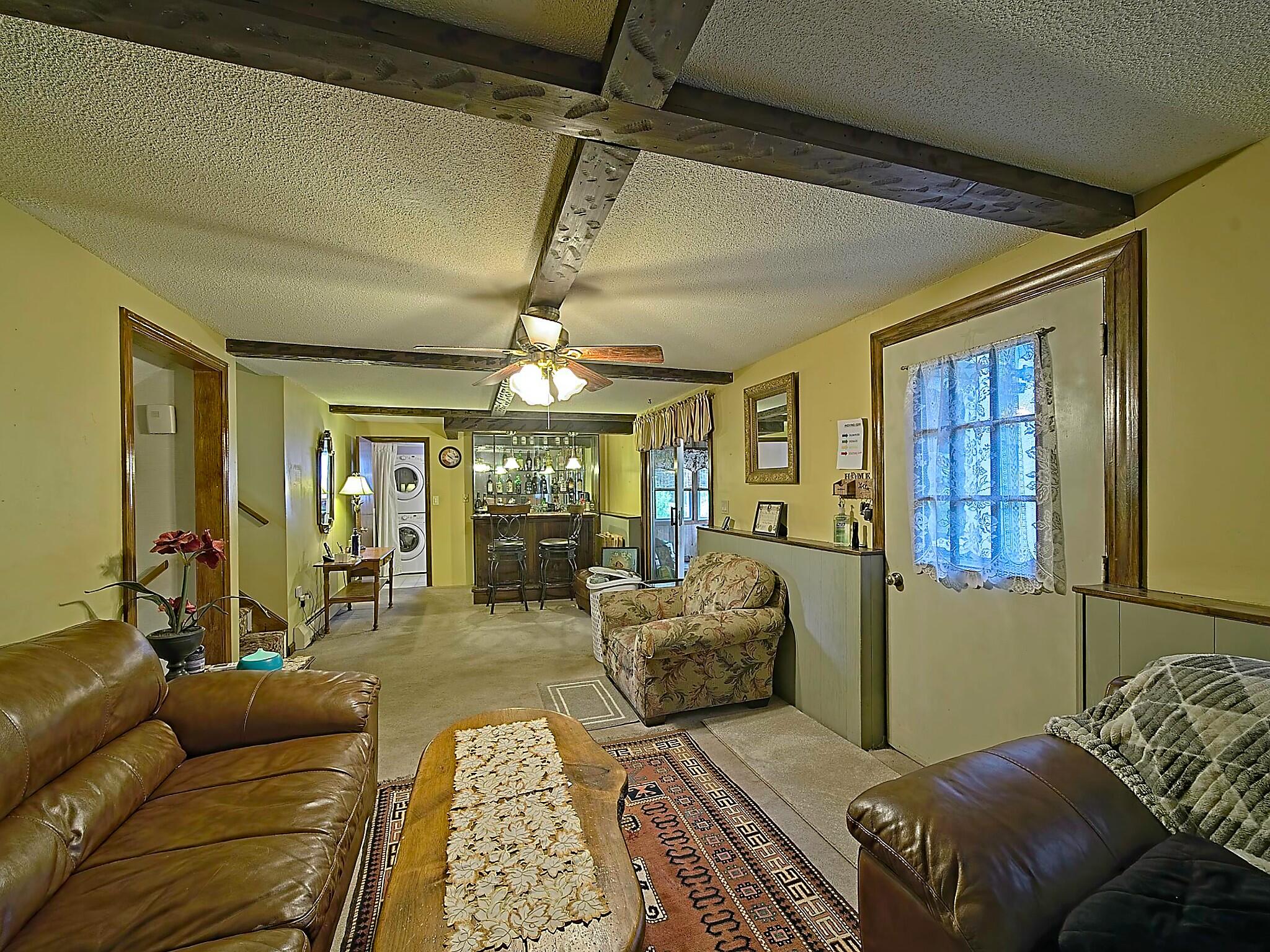 37 Simpson Lane Freetown MA 02702