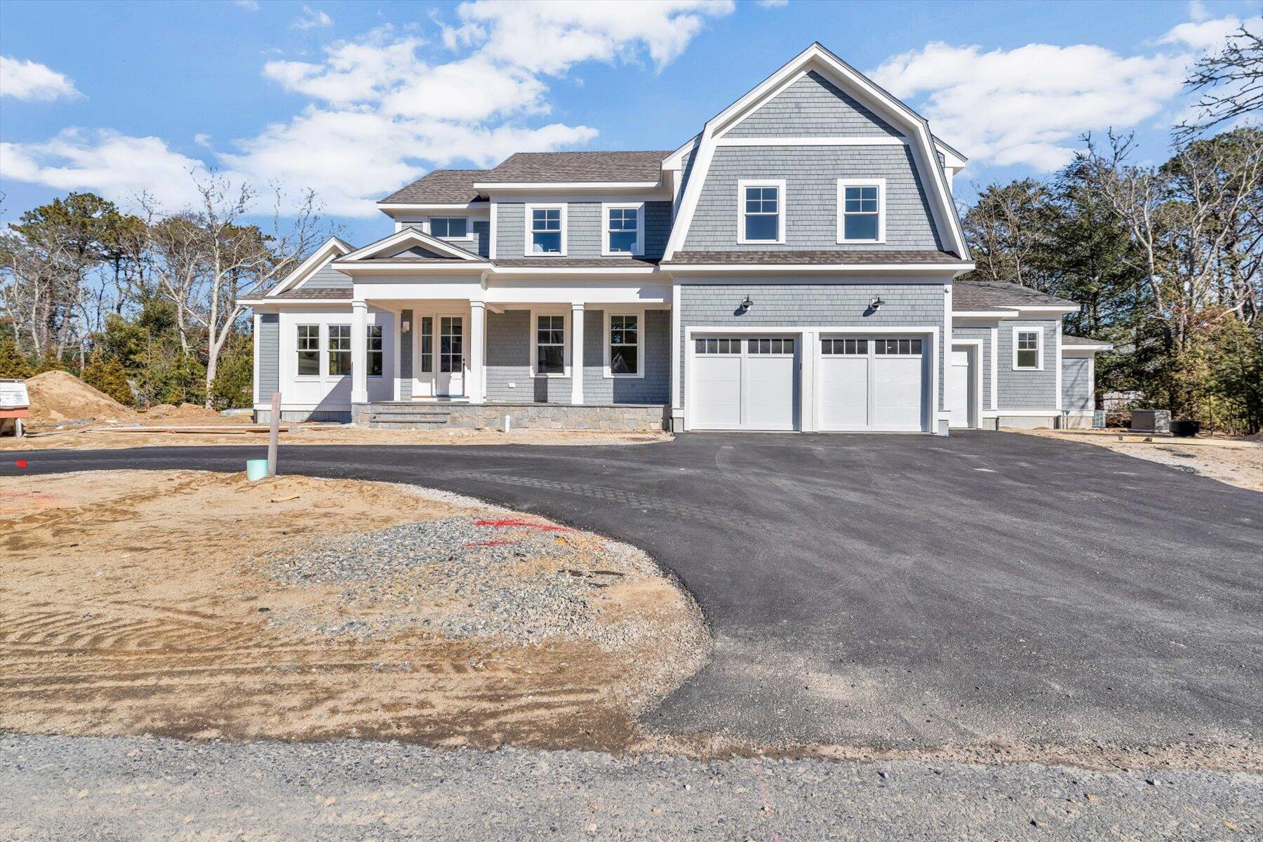 15 Willow Circle Mashpee MA 02649
