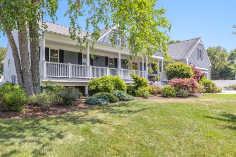 97 Altons Lane East Falmouth MA 02536