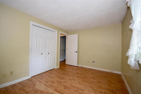 27 Yale Avenue Plymouth MA 02360