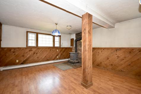 27 Yale Avenue Plymouth MA 02360