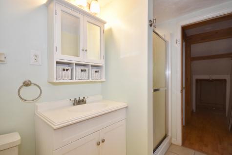 27 Yale Avenue Plymouth MA 02360