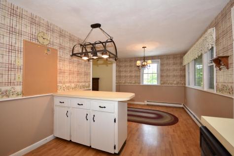27 Yale Avenue Plymouth MA 02360