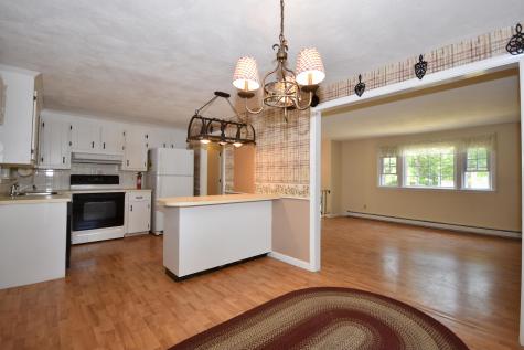27 Yale Avenue Plymouth MA 02360