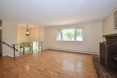 27 Yale Avenue Plymouth MA 02360