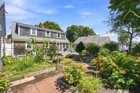 35 Walnut Street Hyannis MA 02601