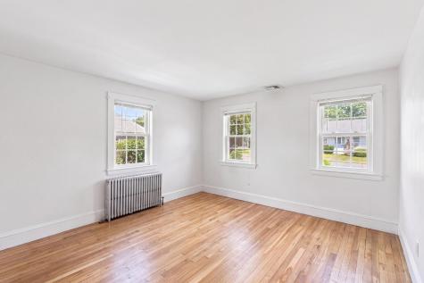 35 Walnut Street Hyannis MA 02601
