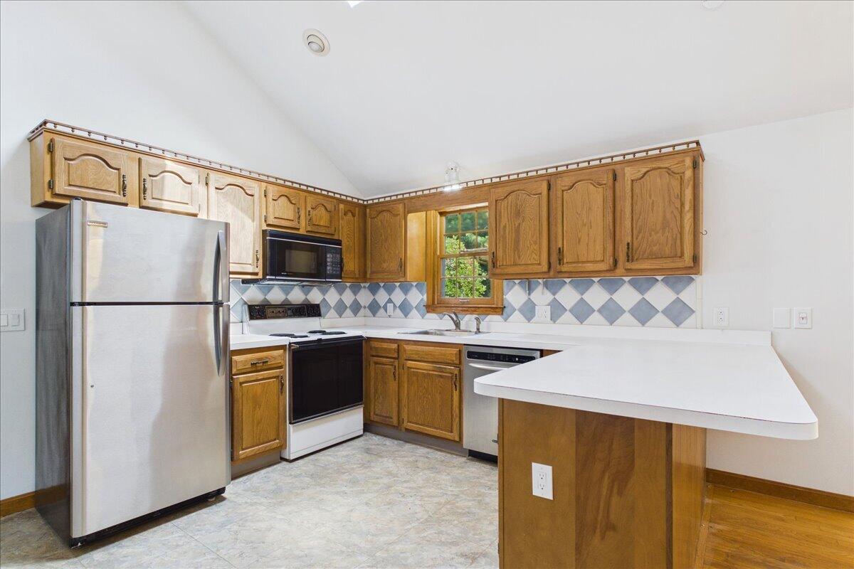 23 Joe Jay Lane Forestdale MA 02644