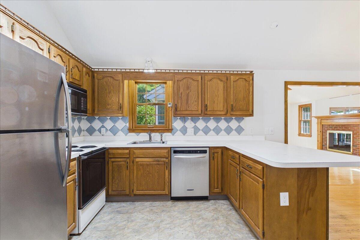 23 Joe Jay Lane Forestdale MA 02644