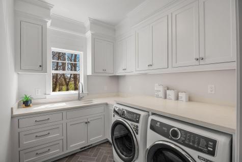 2548 Main Street Chatham MA 02659