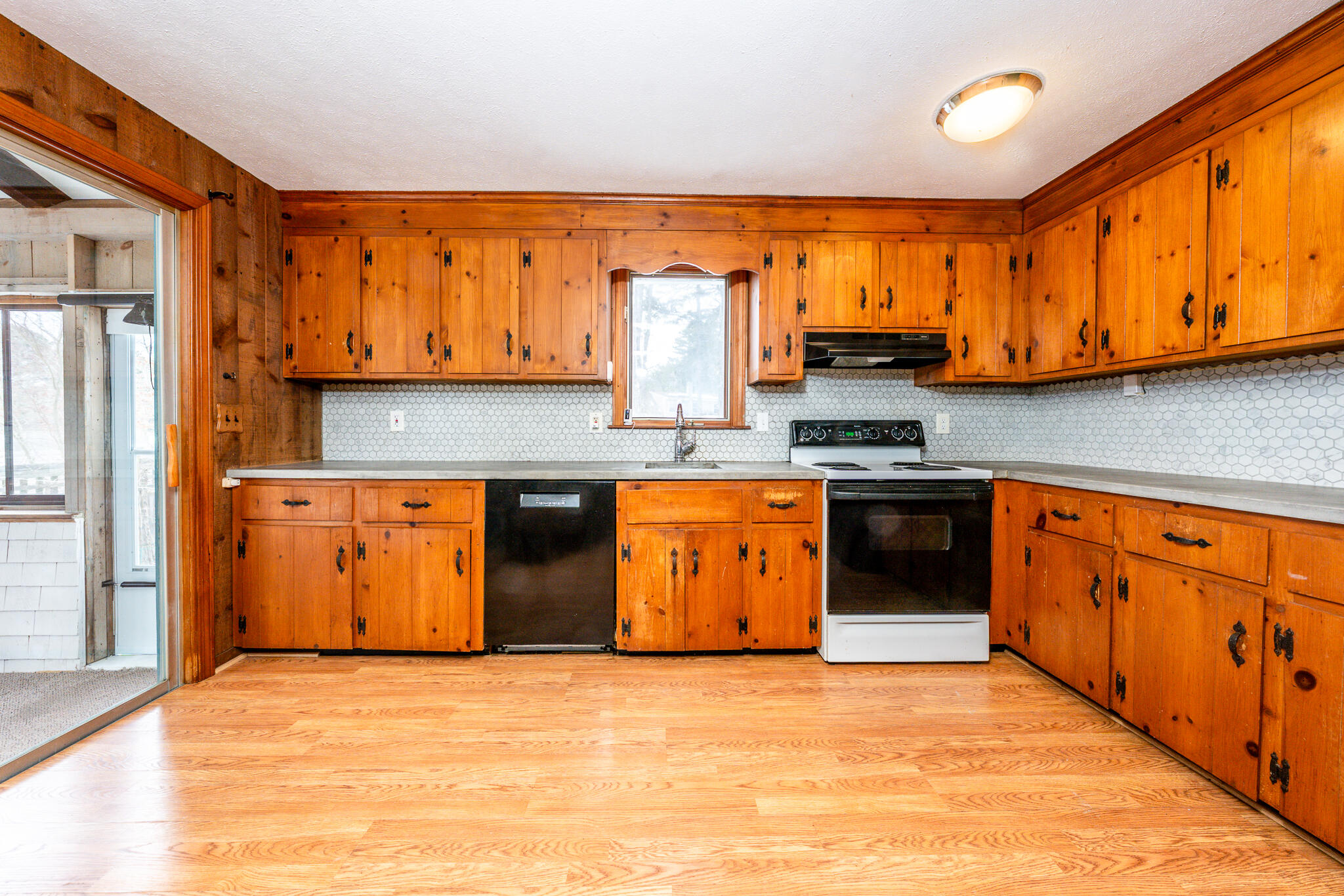 13 Rogers Road Harwich MA 02645