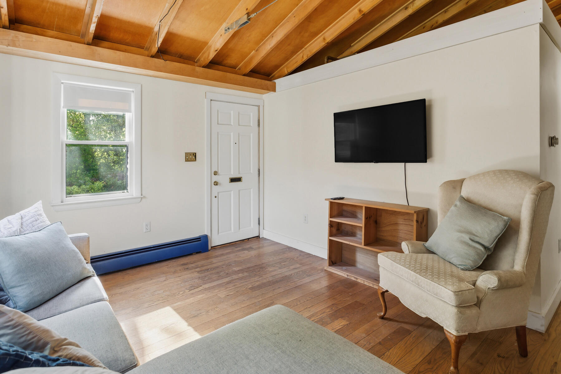 57 Old Main Road Falmouth MA 02556