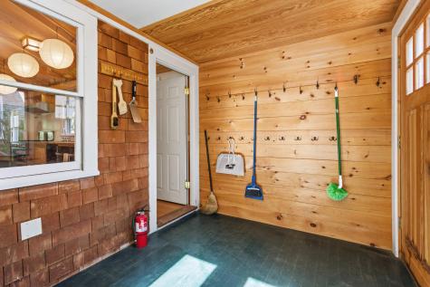 57 Old Main Road Falmouth MA 02556