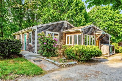 57 Old Main Road Falmouth MA 02556