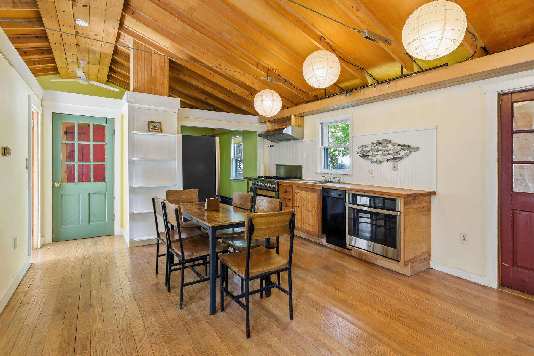 57 Old Main Road Falmouth MA 02556